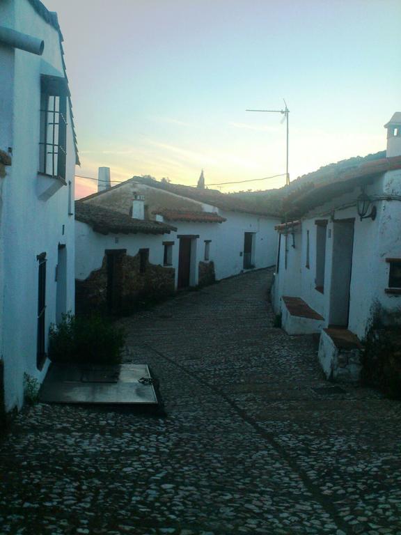 Casa Con Encanto En Alájar מראה חיצוני תמונה